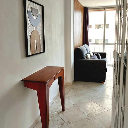 Virginia Of The Sea Apartment Benidorm Bagian luar foto