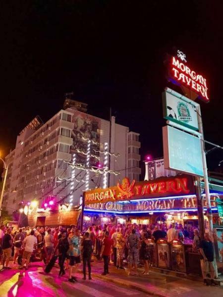 Virginia Of The Sea Apartment Benidorm Bagian luar foto