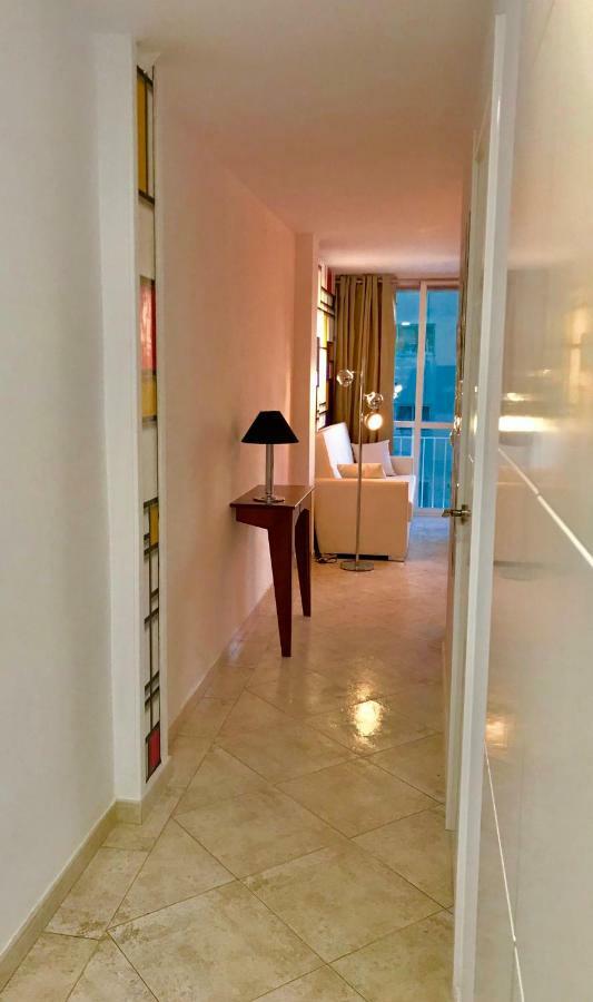 Virginia Of The Sea Apartment Benidorm Bagian luar foto